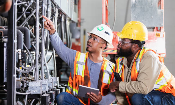 Best Emergency Electrician Near Me  in Oroville East, CA